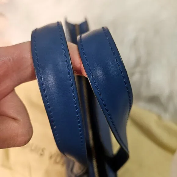 SOLD Louis Vuitton EPI PM Saint Jacques in Blue Authenticated - Picture 11 of 16